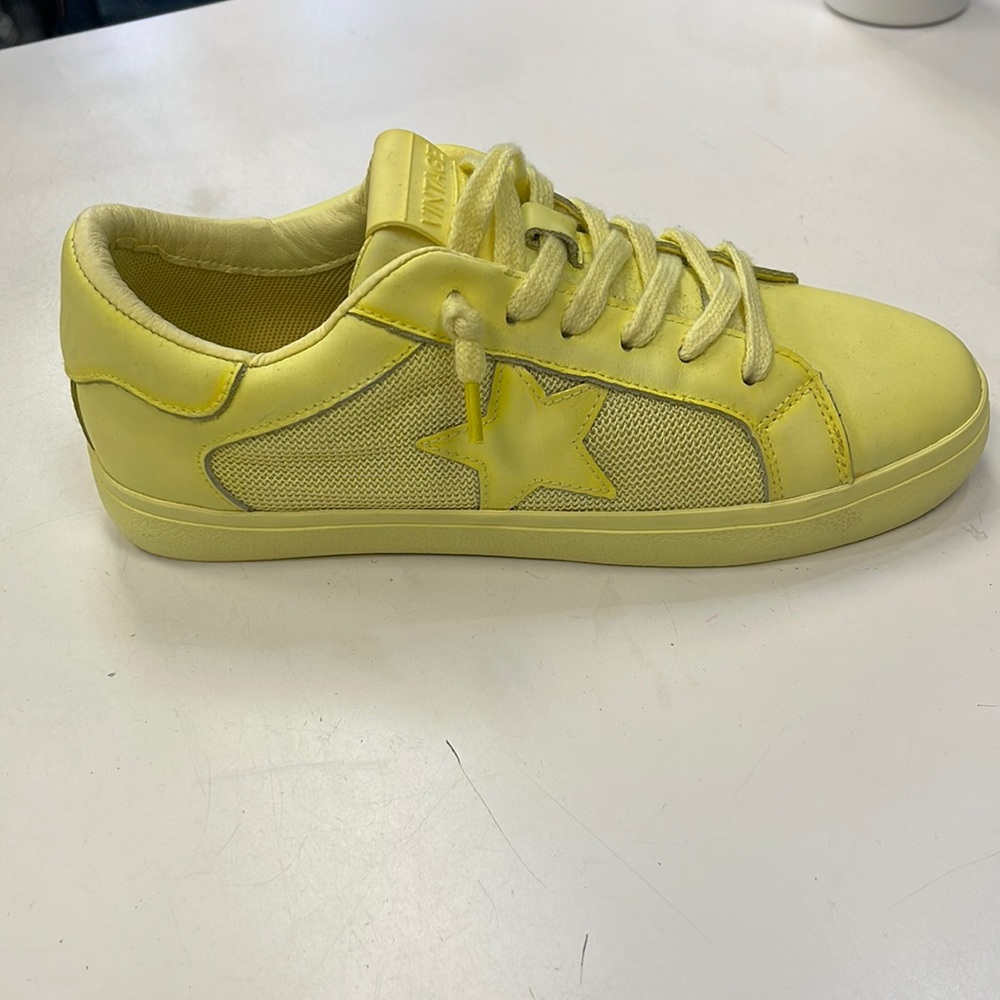 Low top neon vintage Havana sneaker yellow magma